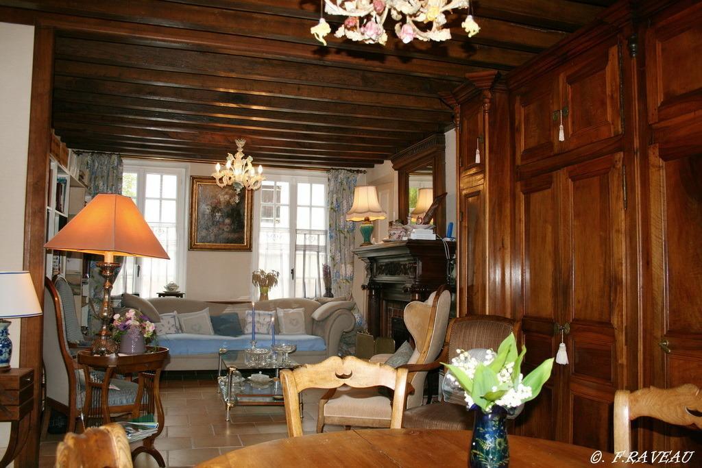 Готель La Maison Bleue Arquian Екстер'єр фото